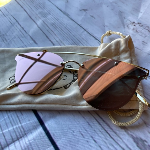 Joyfolie Accessories - NWT Pink and gold sunglasses